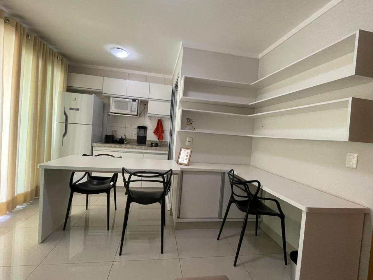 Moderno Flat Com Vista Para O Parque Vaca Brava Goiania Bagian luar foto