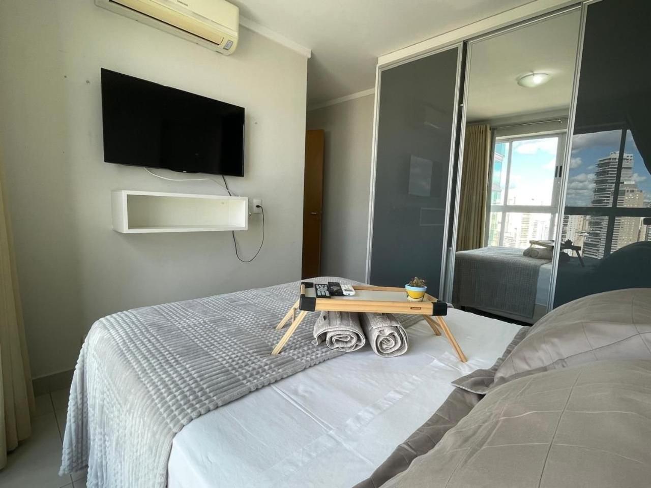 Moderno Flat Com Vista Para O Parque Vaca Brava Goiania Bagian luar foto